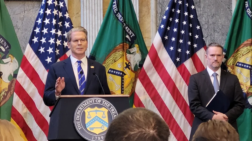 US Sanctions Hit Russian Oil Giants Rosneft, Lukoil Amid Peace Push